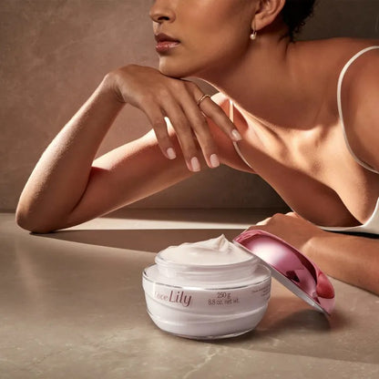 Lily Love Crème hydratante satinée 250g